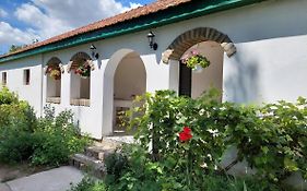 Eva House